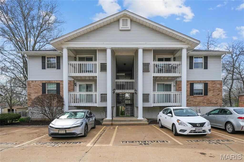 Property Photo:  621 S Kirkwood Road 300  MO 63122 