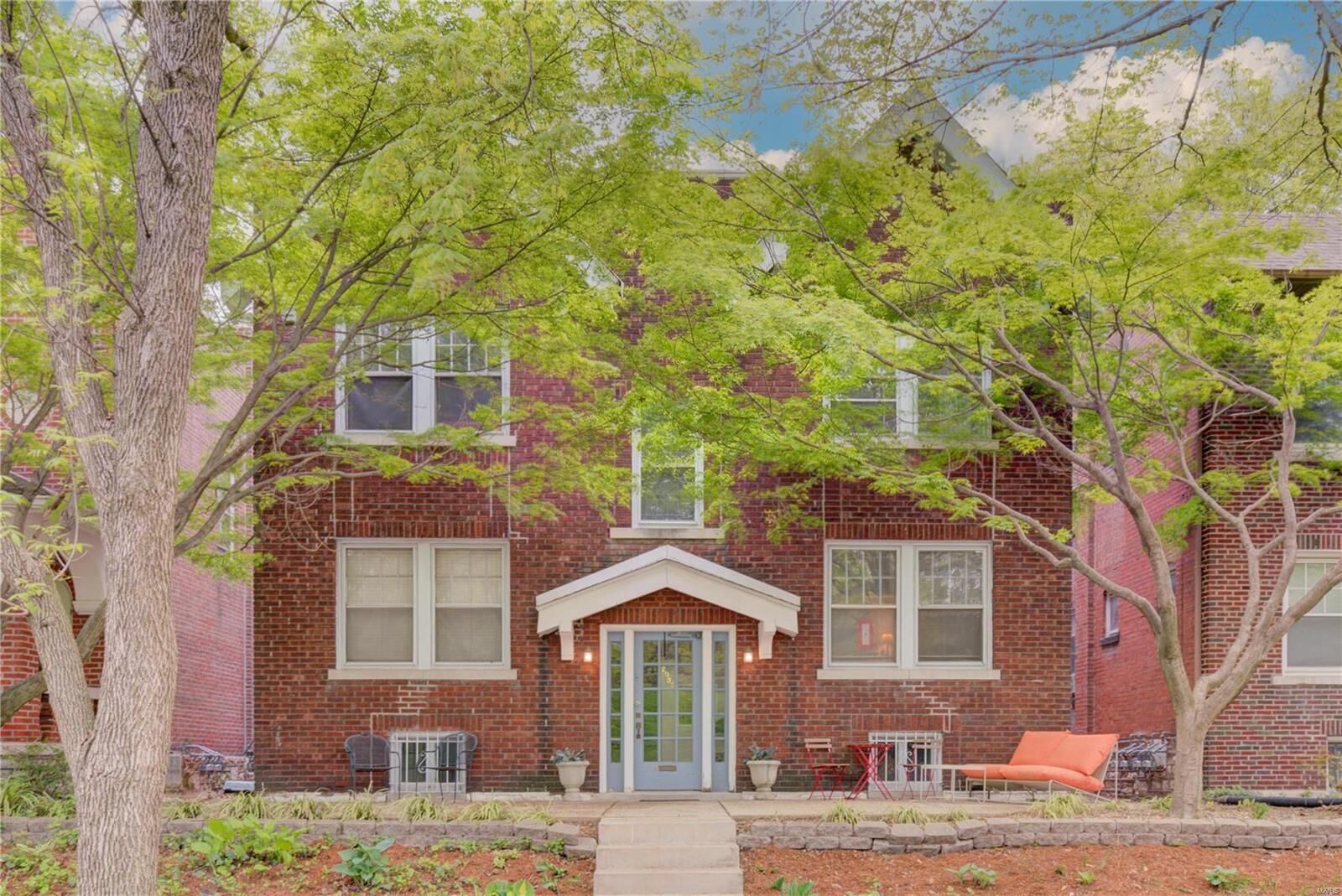 Property Photo: 2035 Alfred Avenue MO 63110