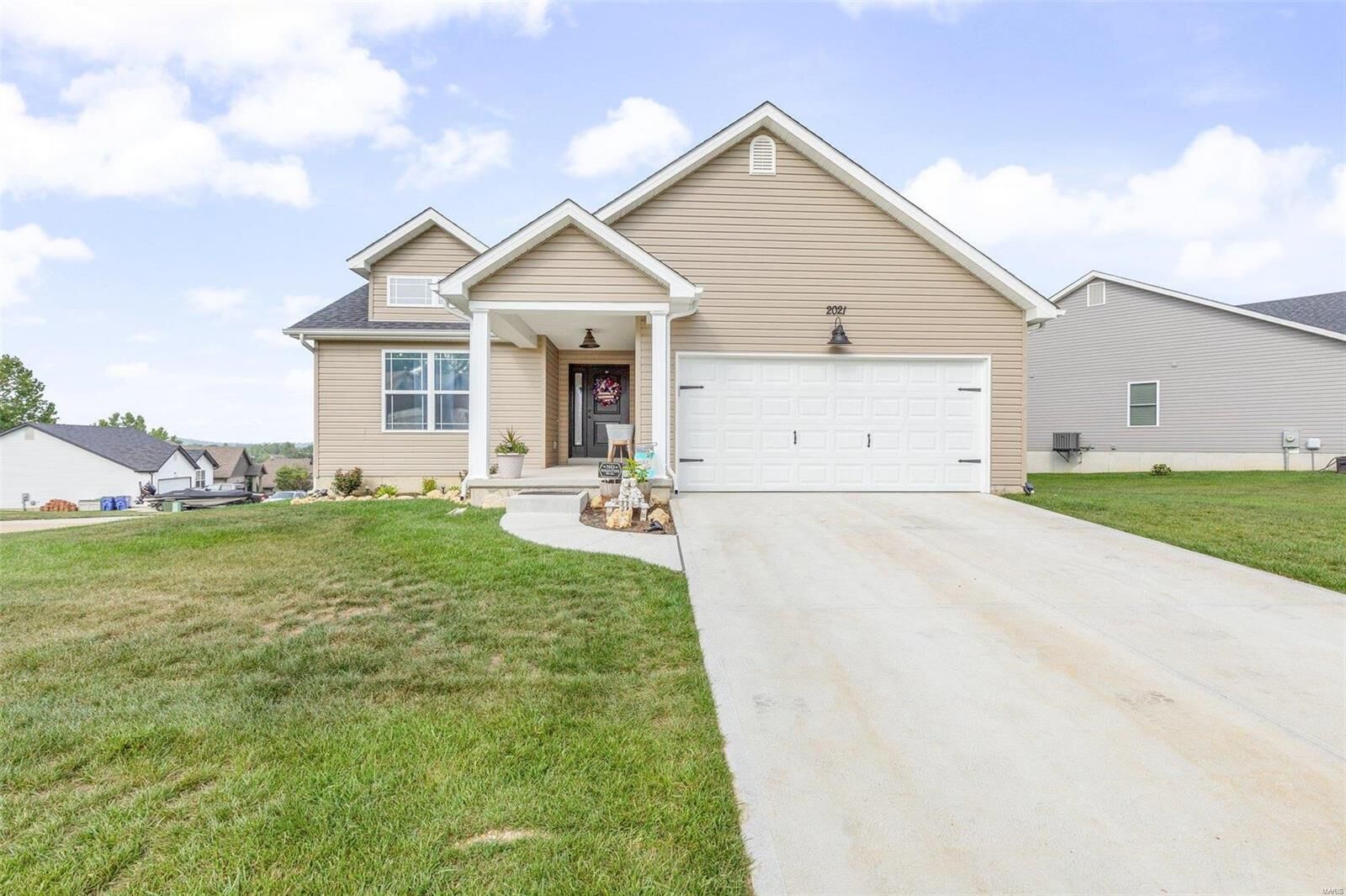 Property Photo: 2021 Huey Ct MO 63028