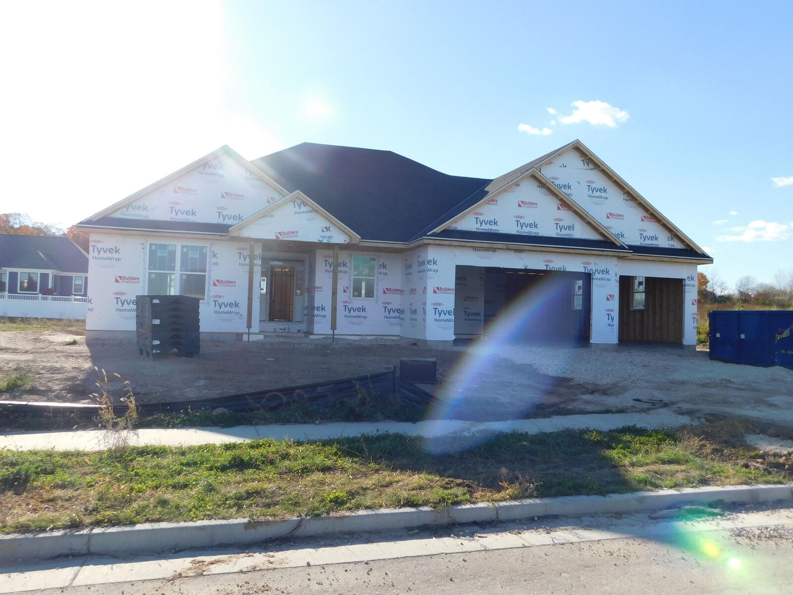 Property Photo:  285 Mulberry Ln  WI 53024