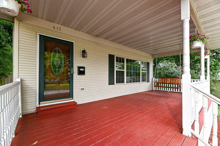 Property Photo: 417 Storle Ave WI 53105