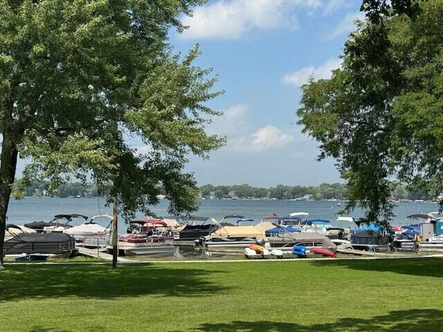 9128 Lake Park Dr  Randall WI 53128 photo