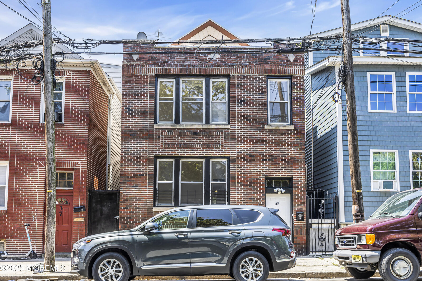 Property Photo:  35 Webster Street  NJ 07104 