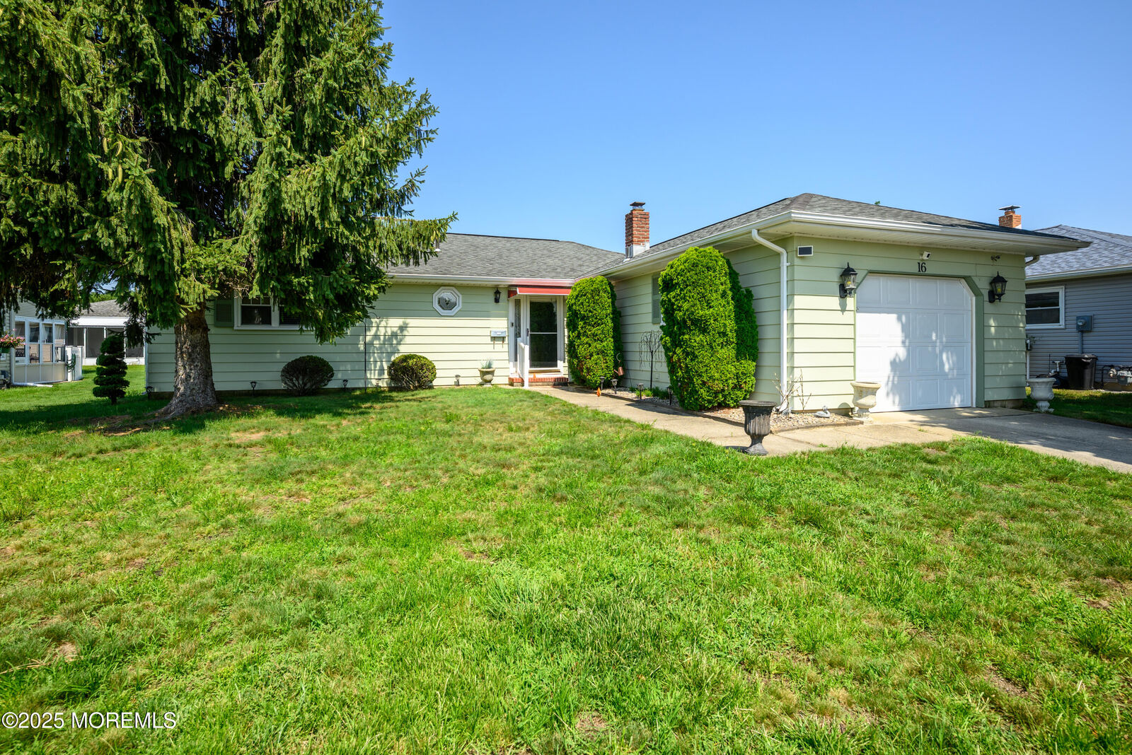 Property Photo: 16 Pavilion Street NJ 08757