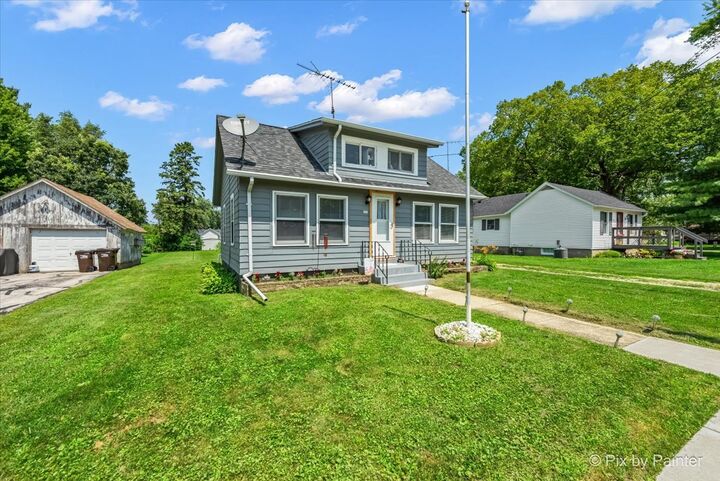 Property Photo: 335 E Ogden Street IL 61012