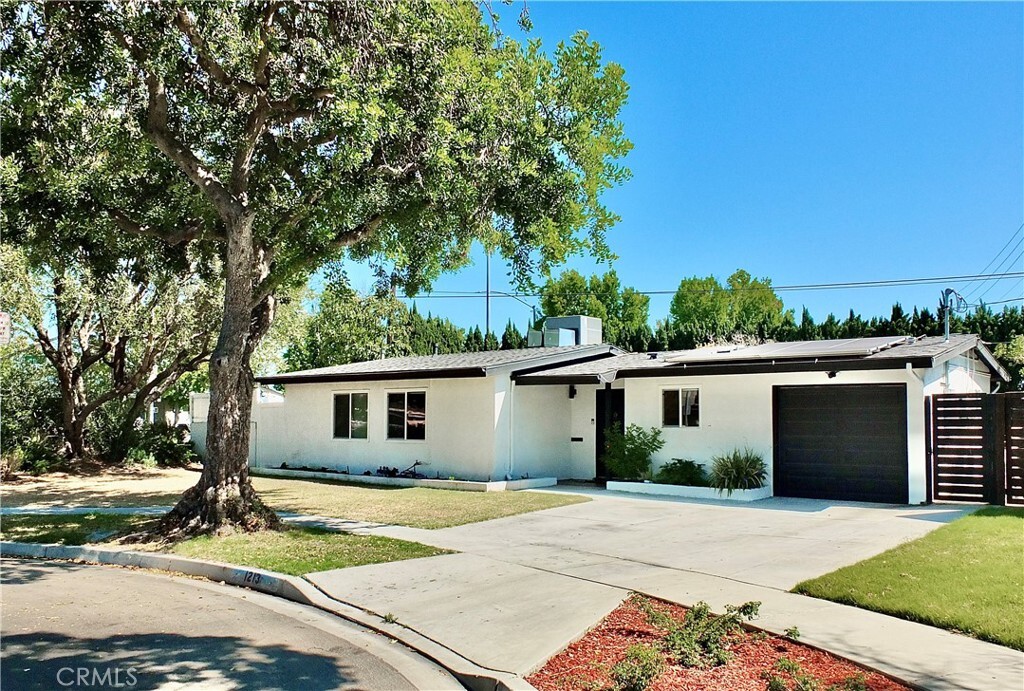 Property Photo: 1213 N Studebaker Road CA 90815