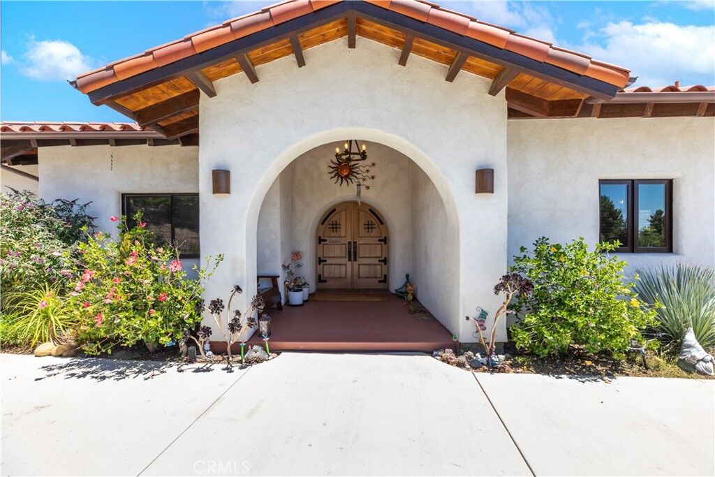 Property Photo:  39170 Kapalua Way  CA 92592