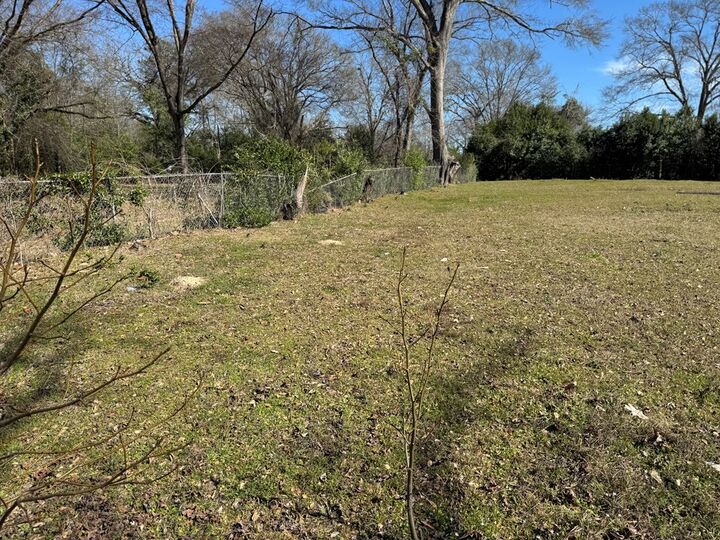 Property Photo: 621 Third St TX 76961