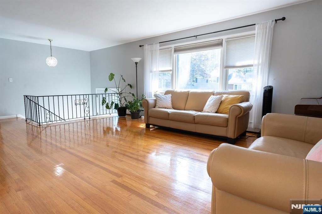 Property Photo: 28 Drury Lane NJ 07627
