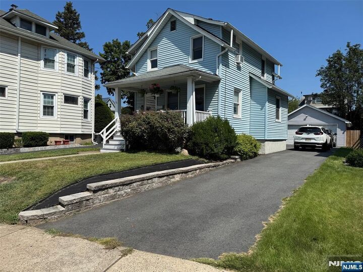 Property Photo:  30 Shadyside Avenue  NJ 07628 