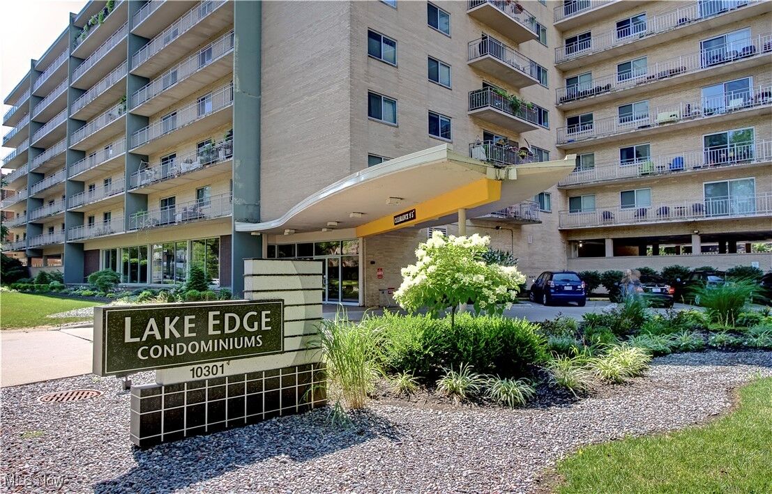 Property Photo:  10301 Lake Avenue 419  OH 44102 