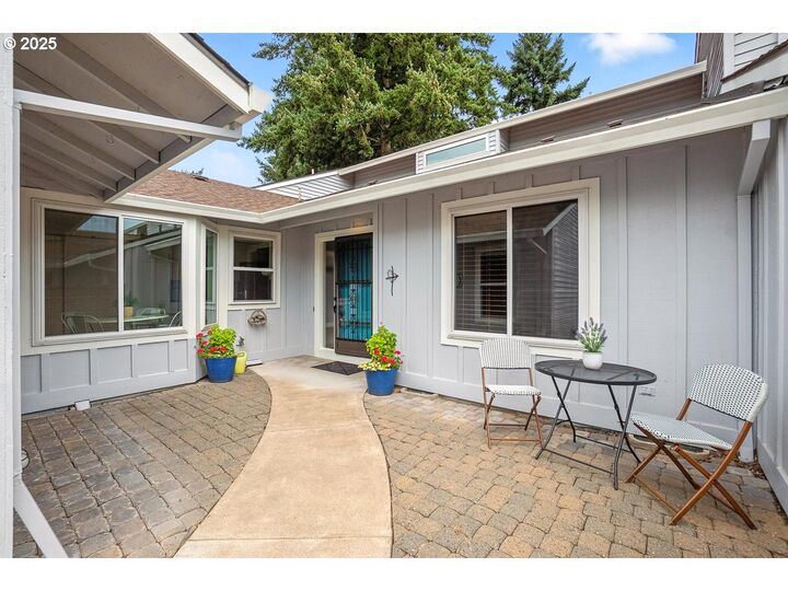 Property Photo: 9435 SW Brentwood Pl OR 97224