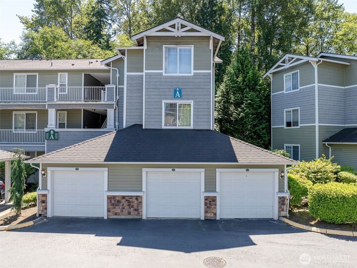 Property Photo: 12712 Admiralty Way A104 WA 98204