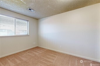 Property Photo:  1910  J Street 206  WA 99362 
