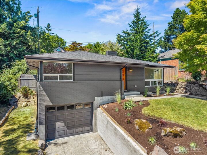 Property Photo: 7713 22nd Avenue NE WA 98115