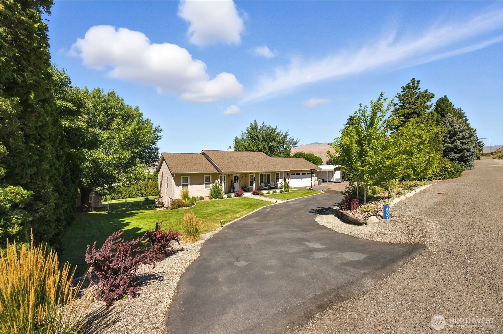Property Photo:  3537 NE Reid Court  WA 98802 
