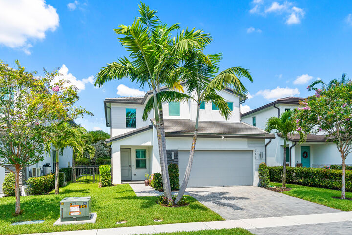 Property Photo:  2659 Country Lake Trail  FL 33436 