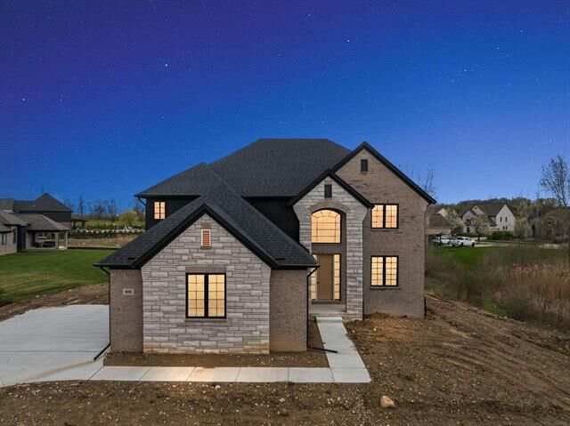 Property Photo:  822 Westlake Avenue  MI 48371 