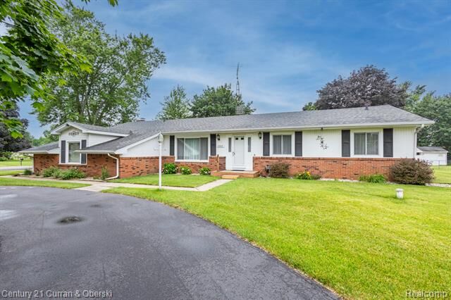6934 Colonial Drive  Raisin Twp MI 49286 photo