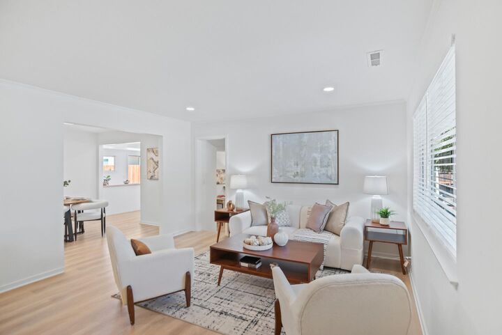 Property Photo: 1428 Redwood Avenue CA 94061