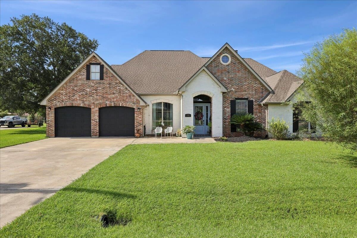 Property Photo: 7609 S Boardwalk TX 77657