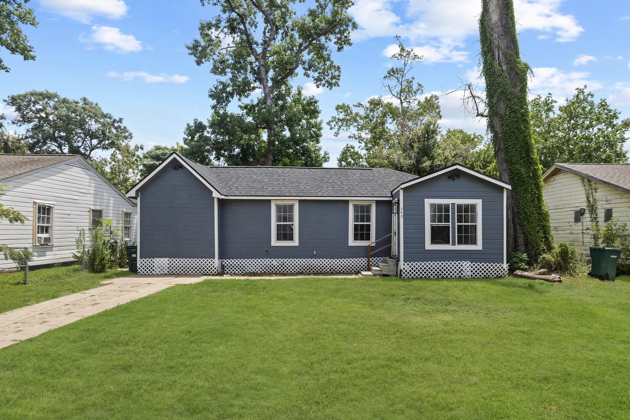 Property Photo:  540 24th St.  TX 77706 