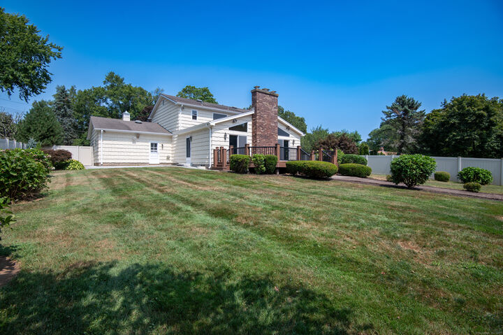 Property Photo: 420 Narrow Lane CT 06477