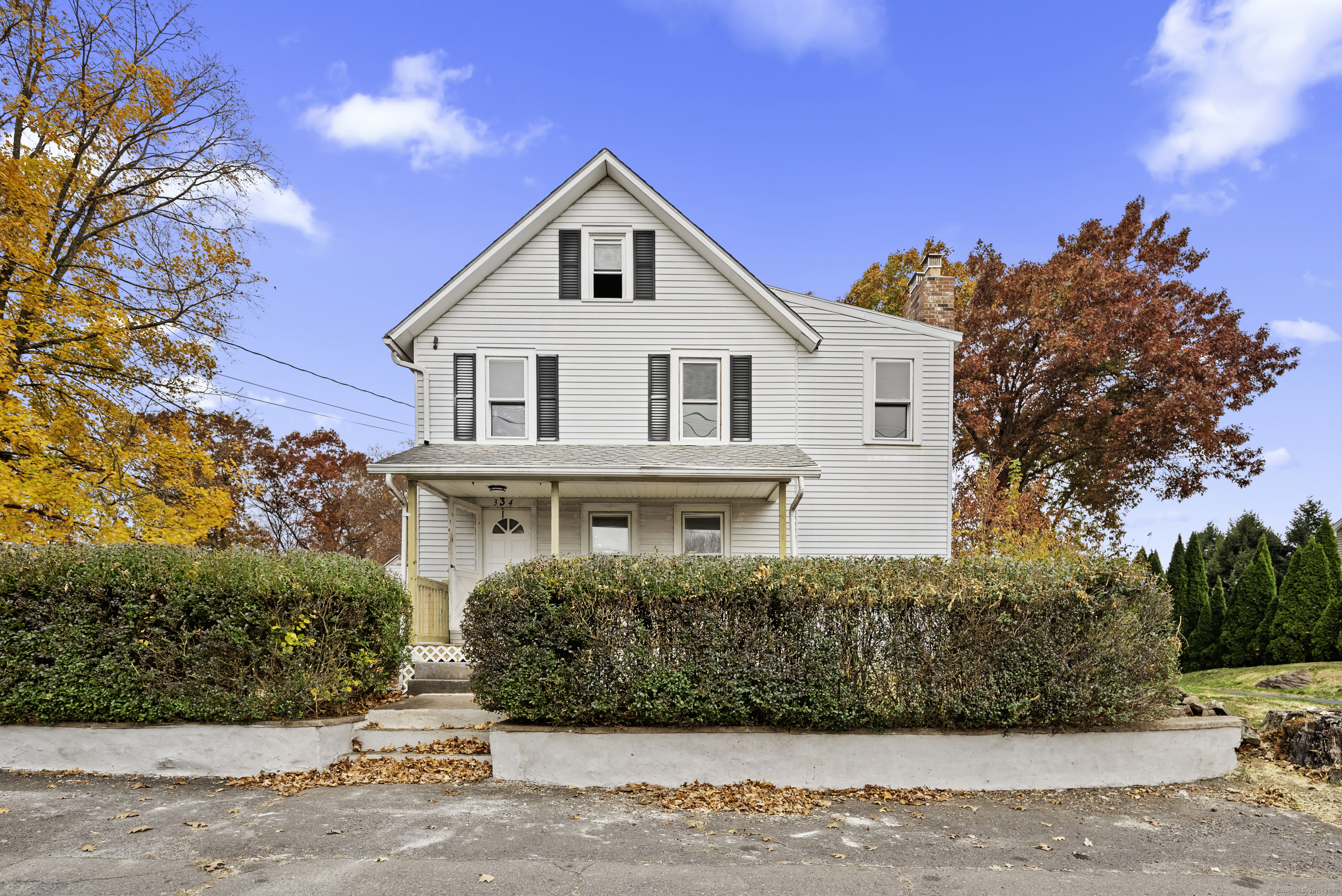 Property Photo: 334 Gracey Avenue CT 06451