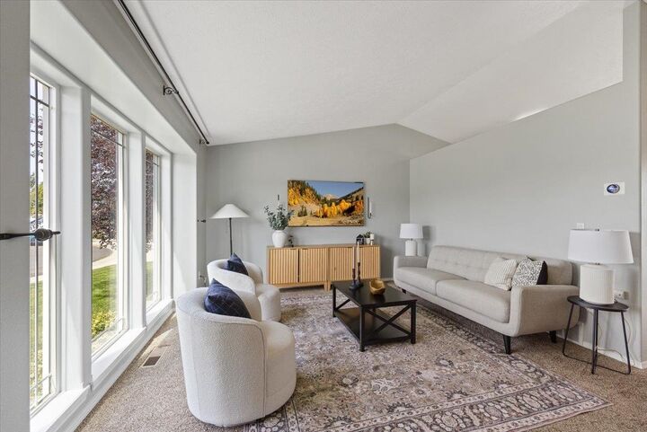 Property Photo:  817 S Salish Ct  WA 99224 