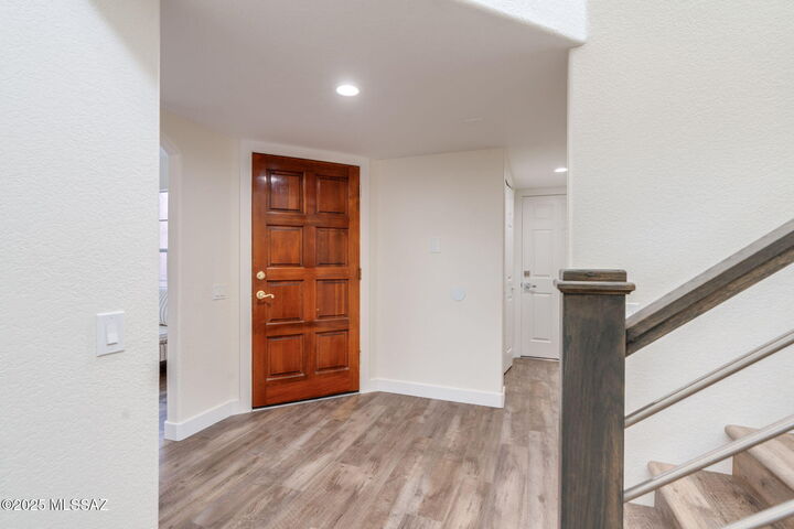 Property Photo: 7727 E Entrada De Ventana AZ 85750