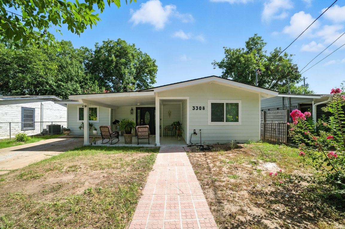 Property Photo: 3308 Bengston Street TX 78702