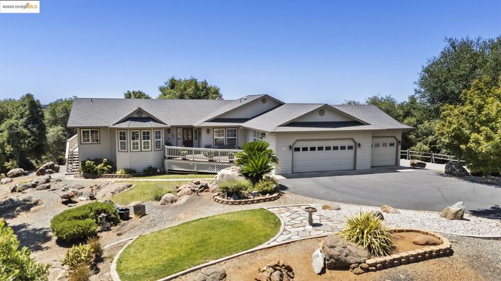 15595 Curtis Cir  Sonora CA 95370 photo