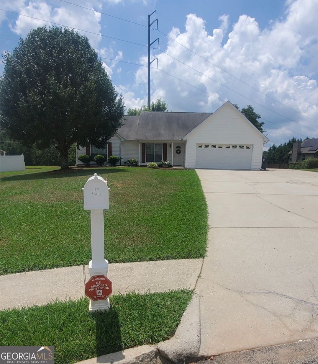 Property Photo:  9855 Owen Parkway  GA 30238 