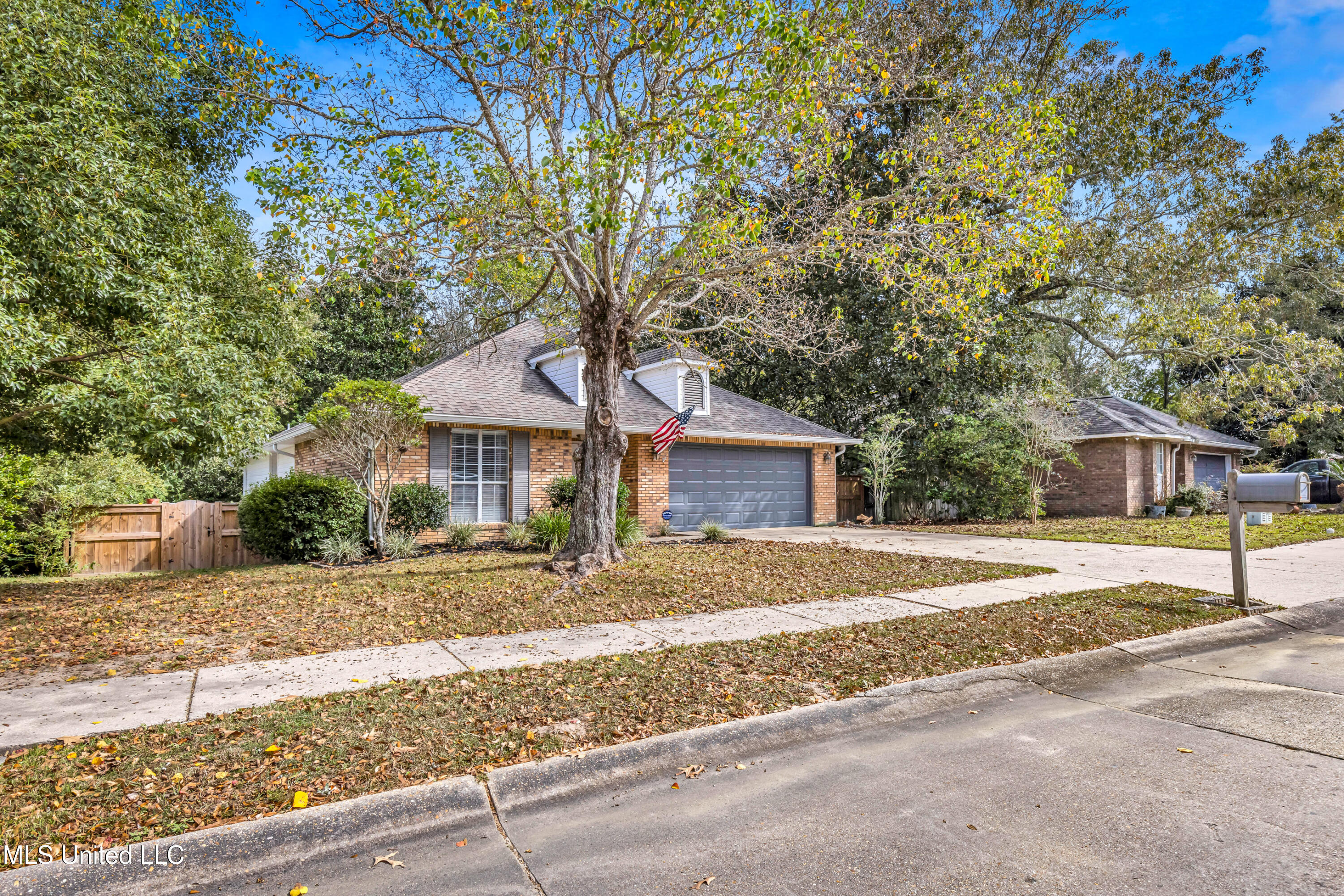 Property Photo: 932 Bluff Ridge MS 39532