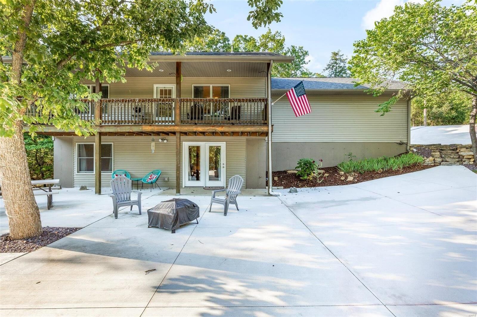 Property Photo: 1154 E Lafitte Drive MO 63628