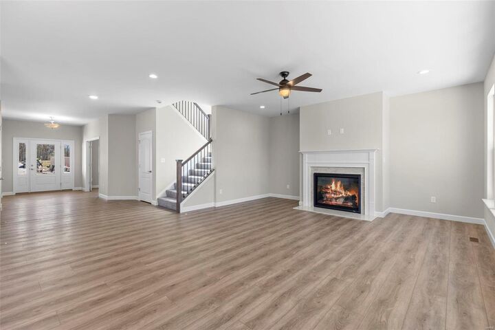 Property Photo: 1 Waterford Ii-E6 Harvest Herit MO 63385