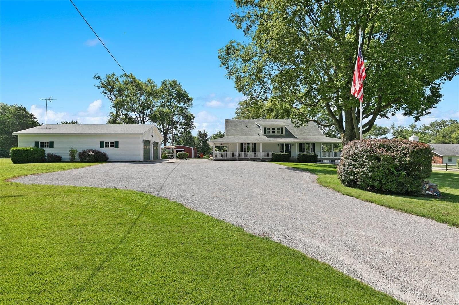 Property Photo:  1278 Beaver Creek Trail  IL 62246 