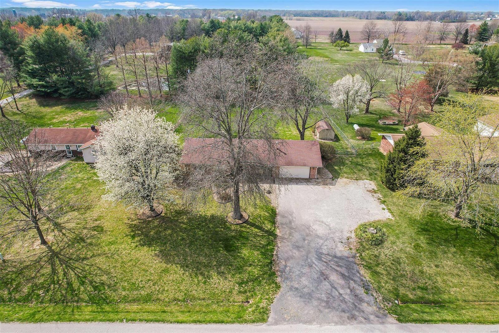 Property Photo: 1123 Troy O'Fallon Road IL 62294