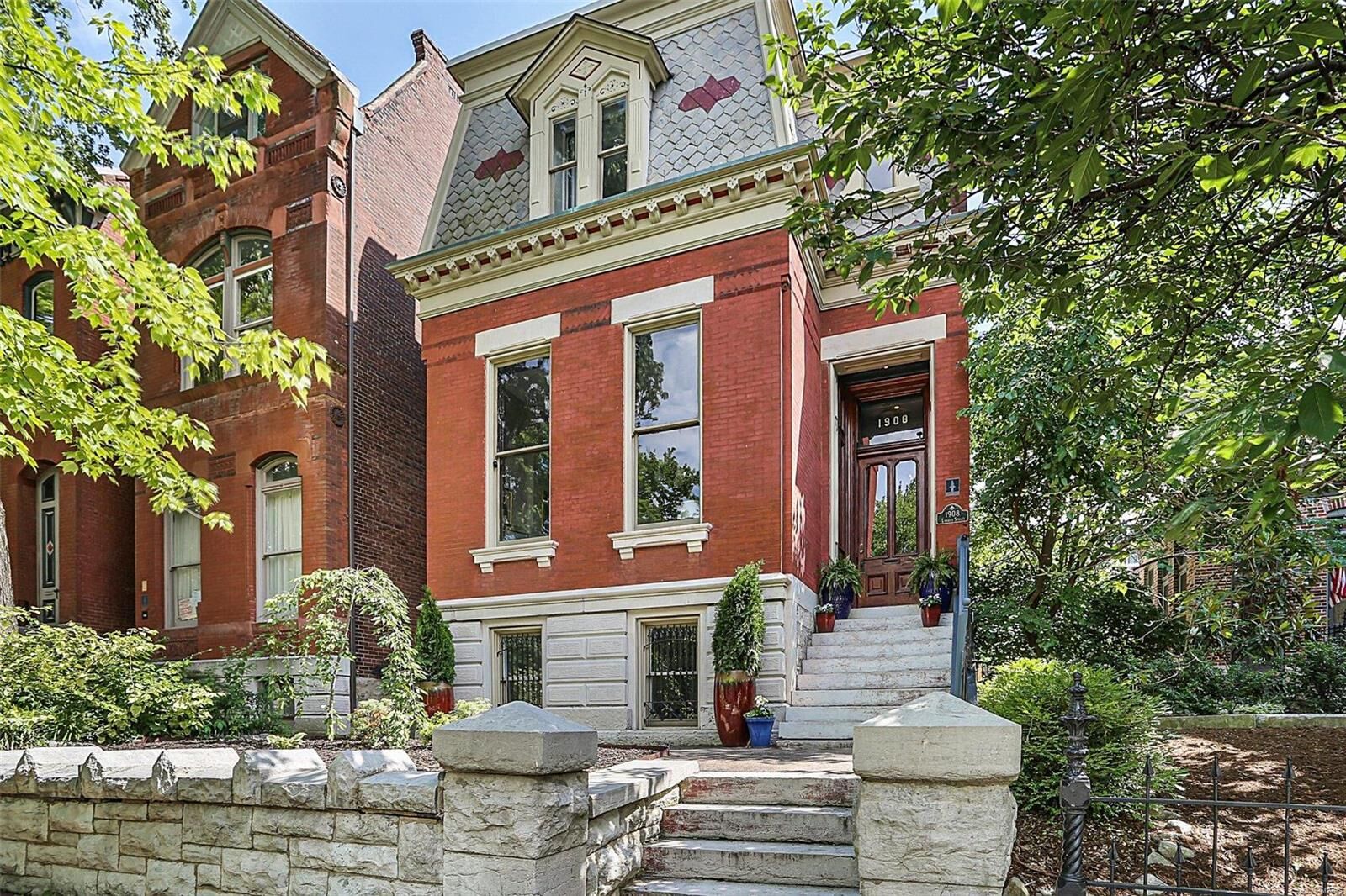Property Photo: 1908 Lasalle Street MO 63104