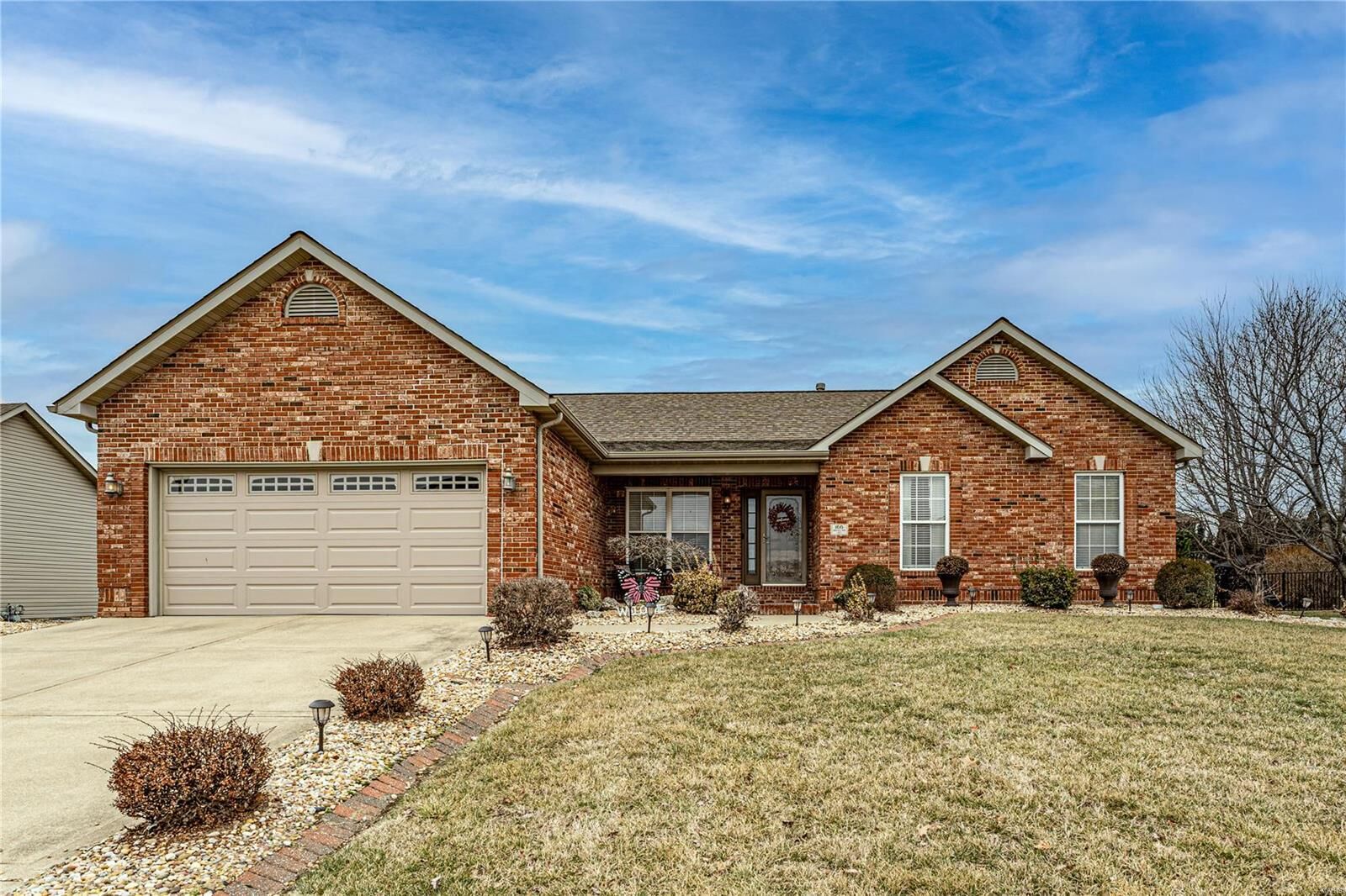 Property Photo:  166 Emerald Way E  IL 62040