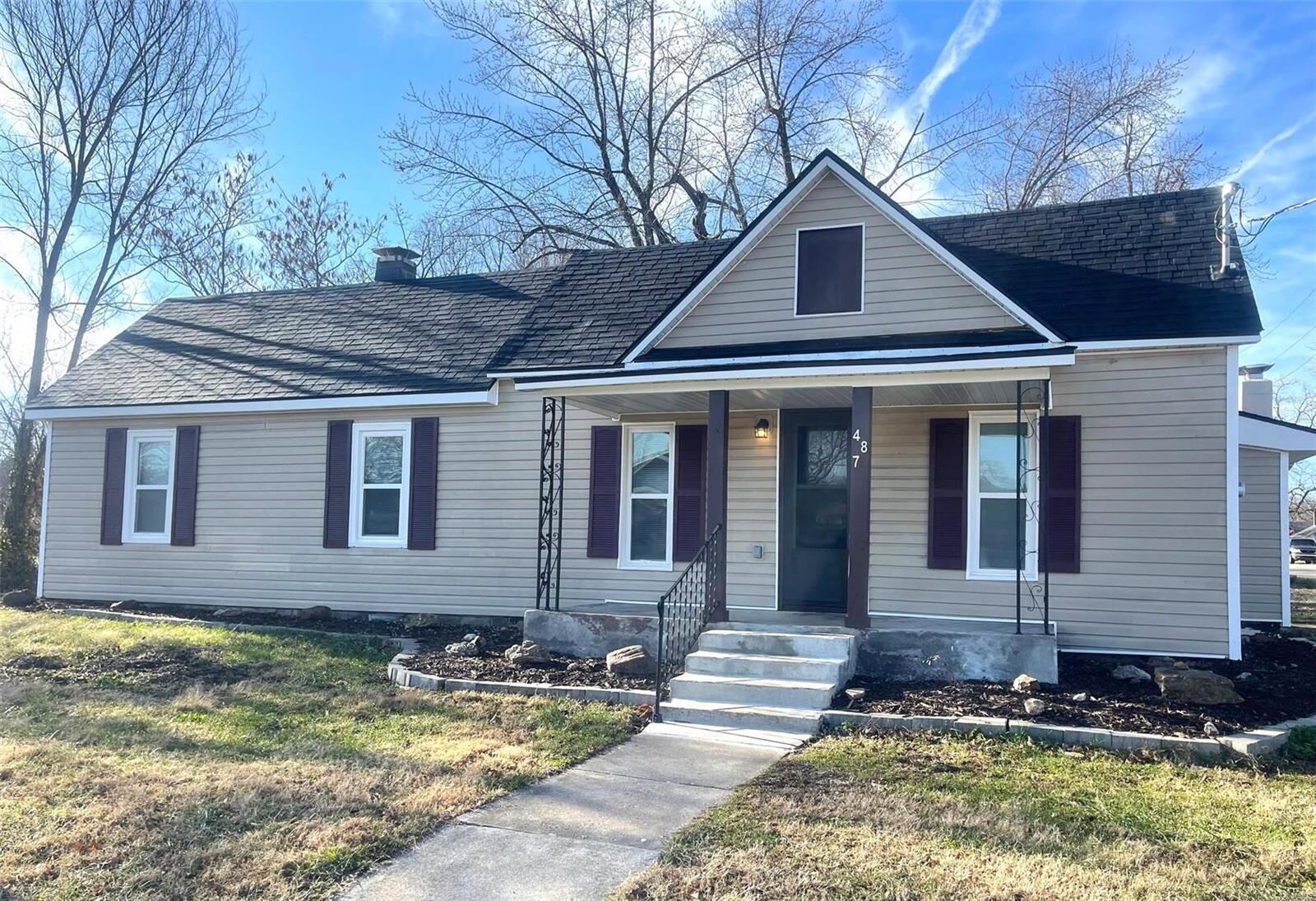 Property Photo: 487 Polk Street MO 65536