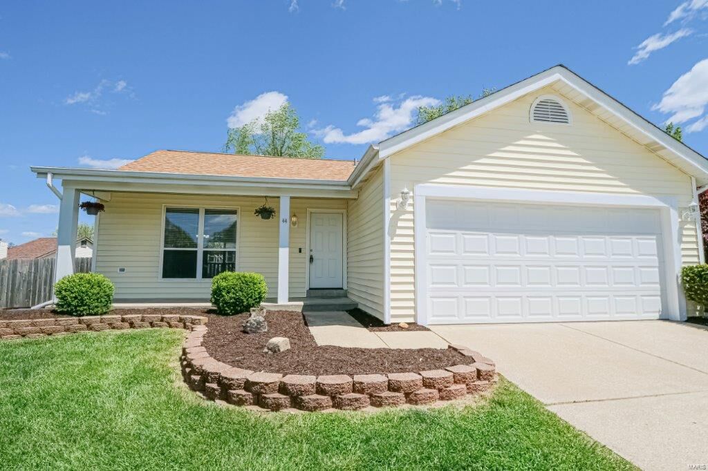 Property Photo:  44 Kingspointe Drive  MO 63376 