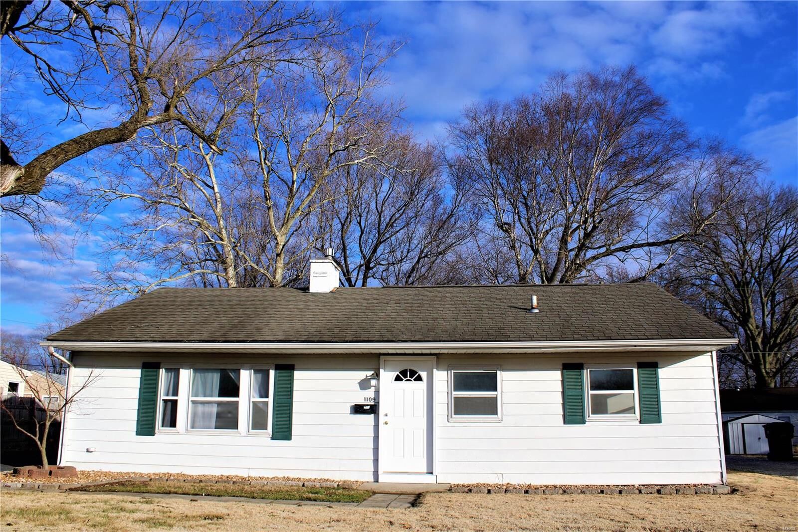 Property Photo: 1109 Lilac Drive IL 62220