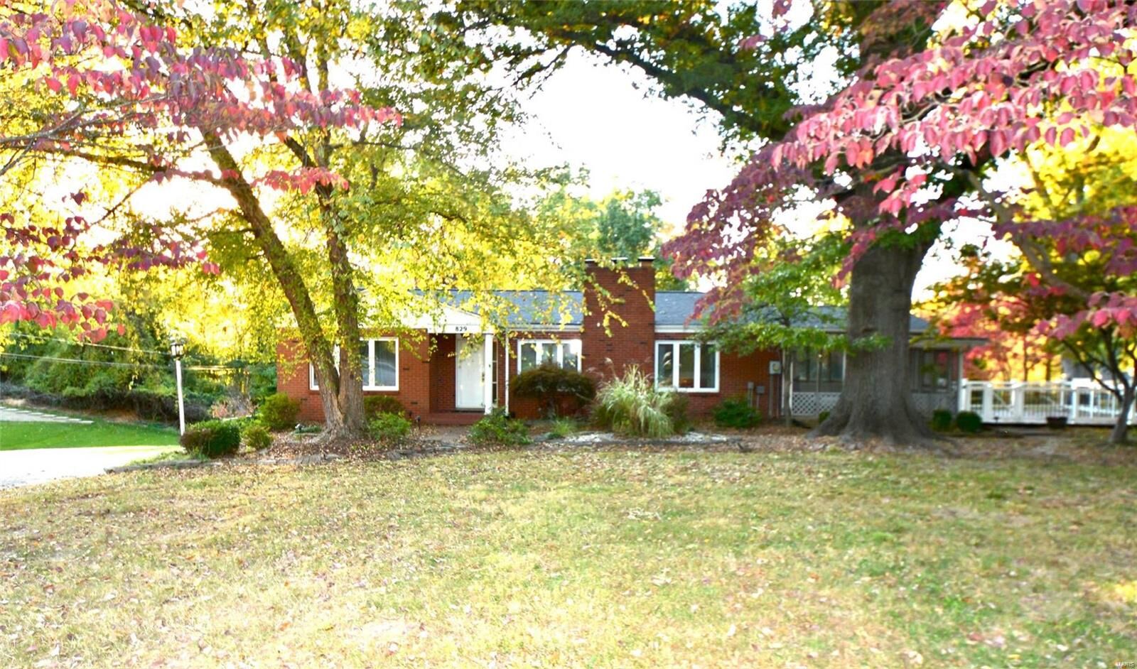 Property Photo:  829 Schwarz Road  IL 62025 