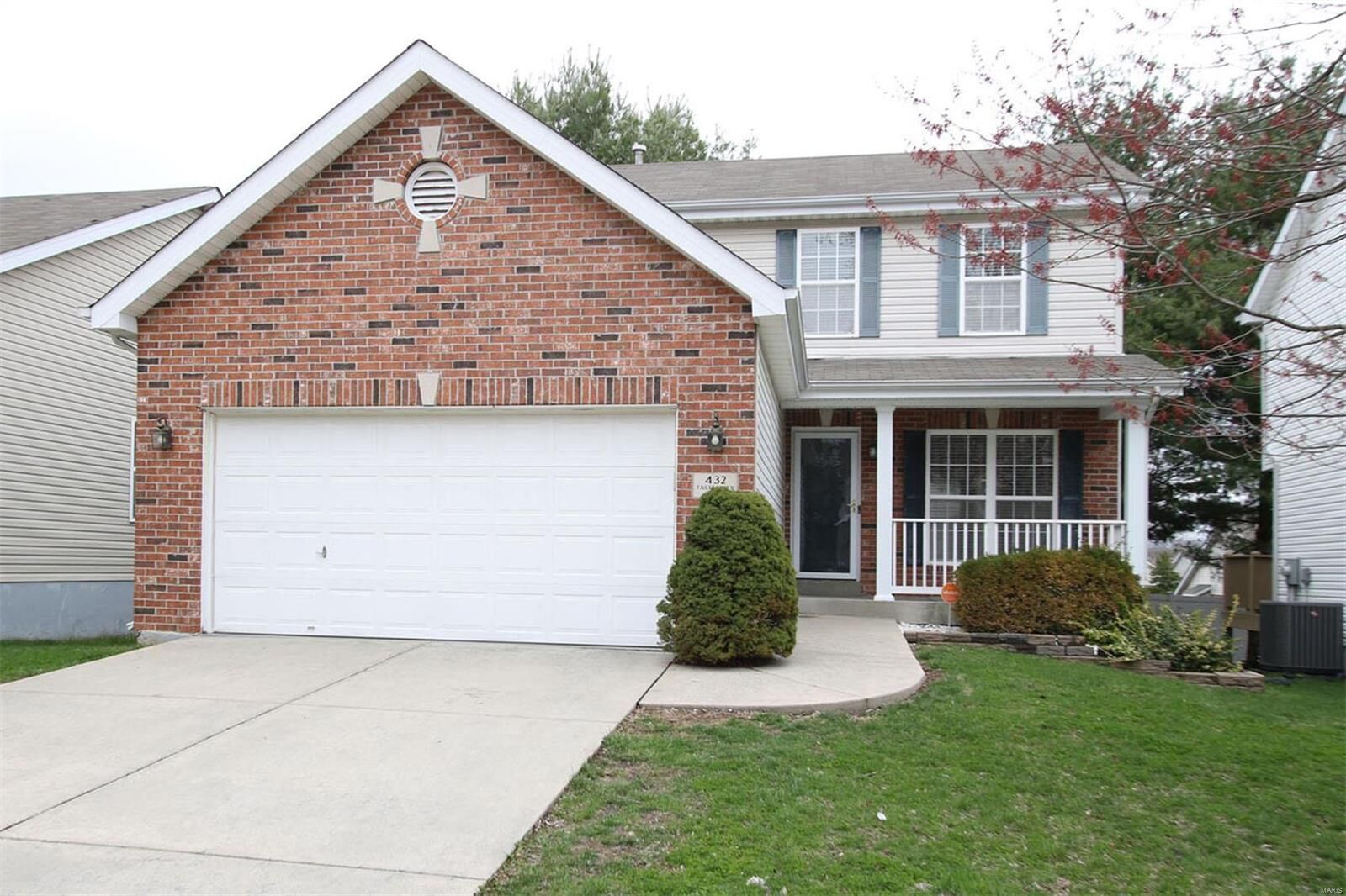 Property Photo:  432 Tailfeather Drive  IL 62221 