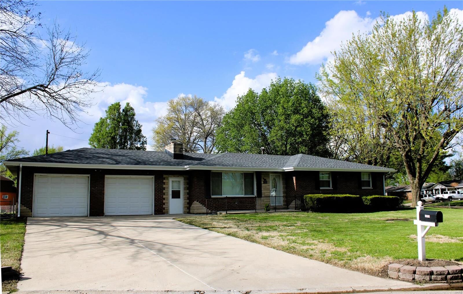 Property Photo:  3806 John Glenn Drive  IL 62040 
