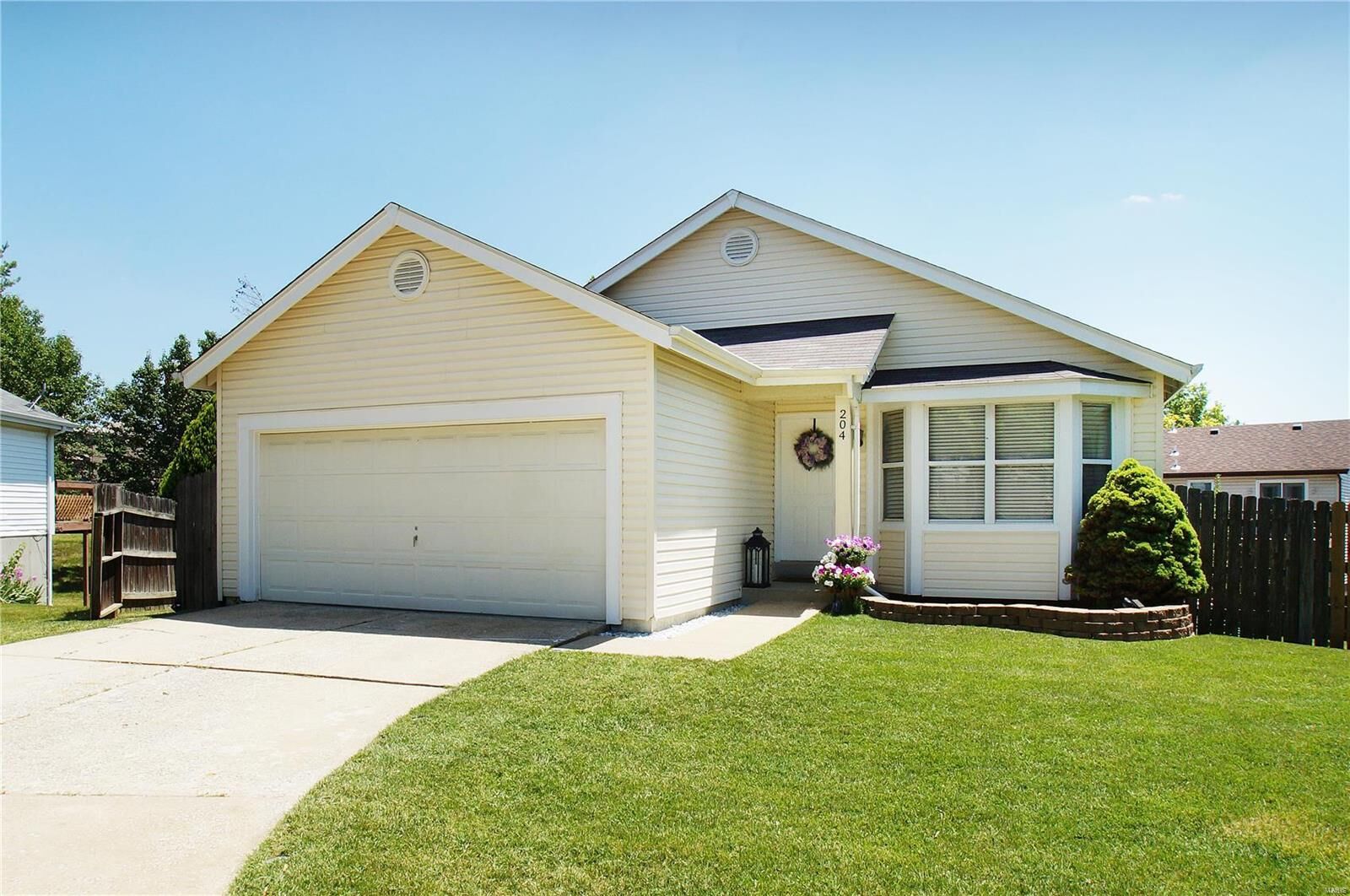 Property Photo: 204 Mondair Drive MO 63368