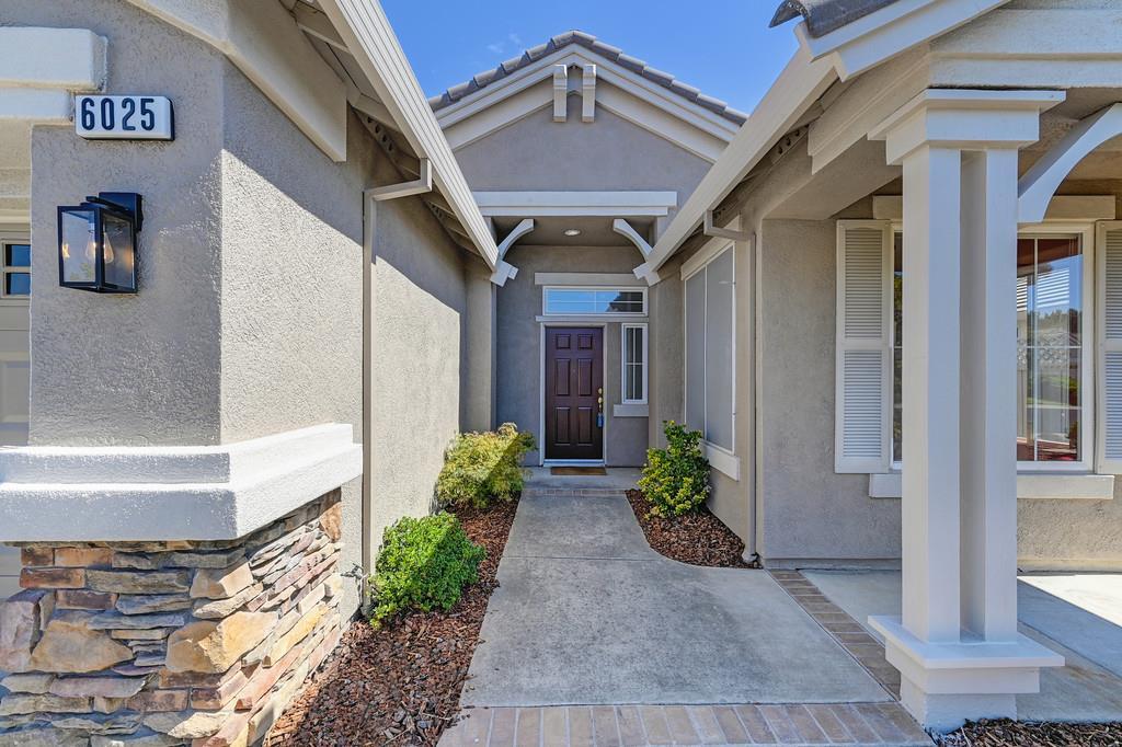 Property Photo: 6025 Buggy Whip Lane CA 95747