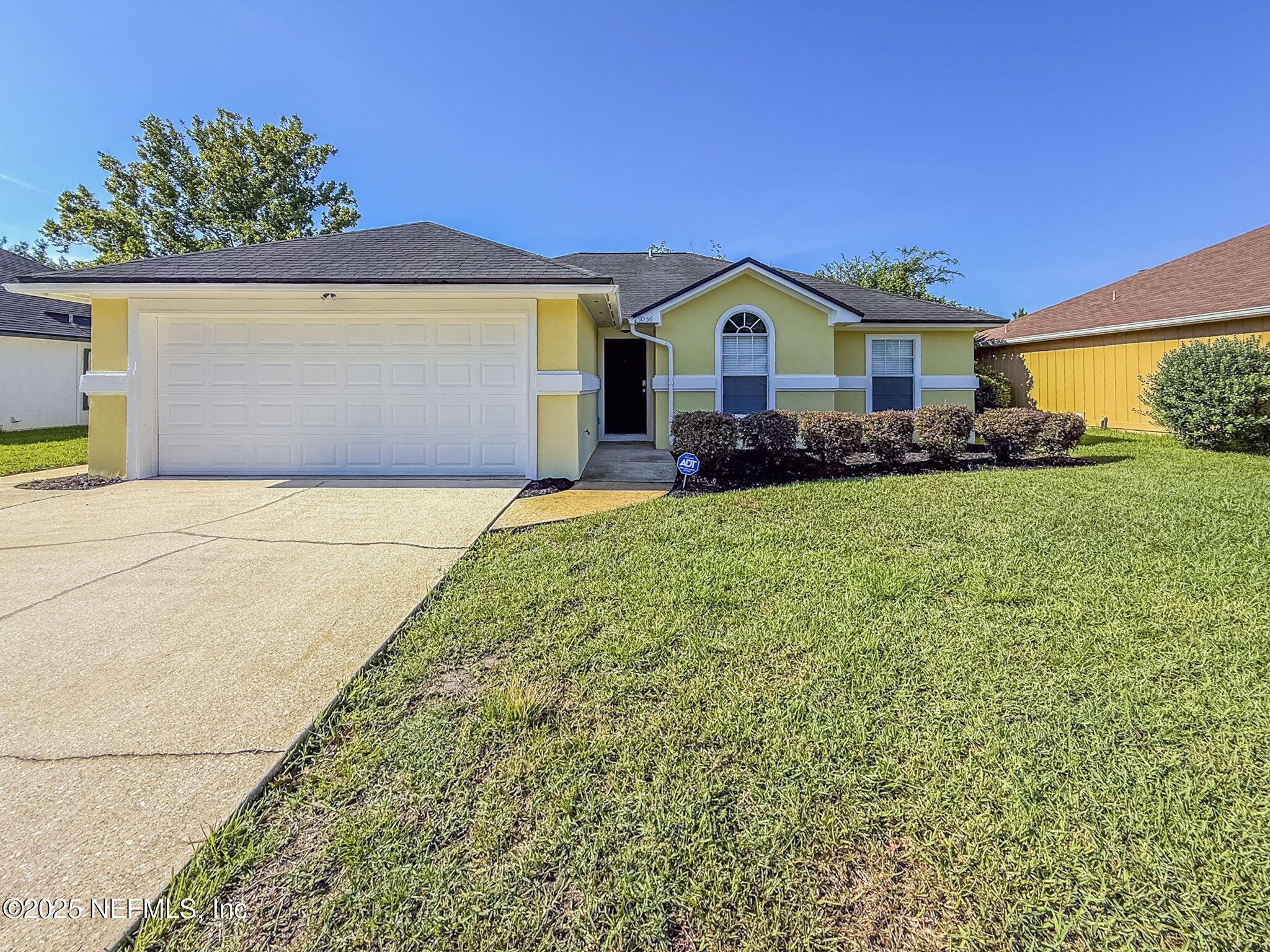 Property Photo: 9056 Prosperity Lake Drive FL 32244