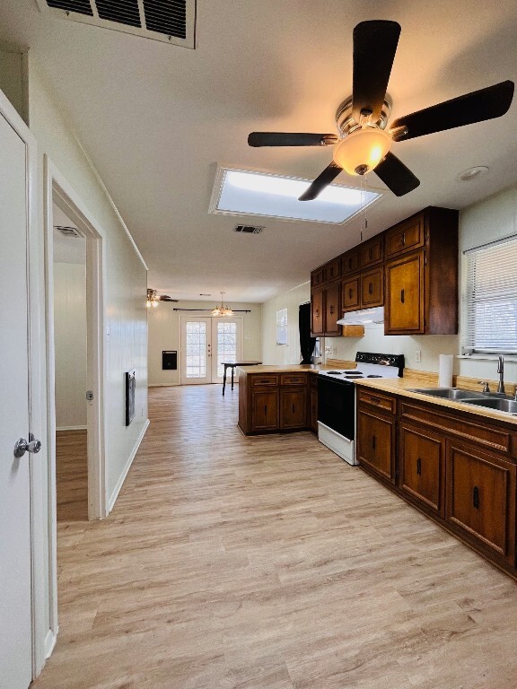 Property Photo: 330 Redtop Lane TX 78662